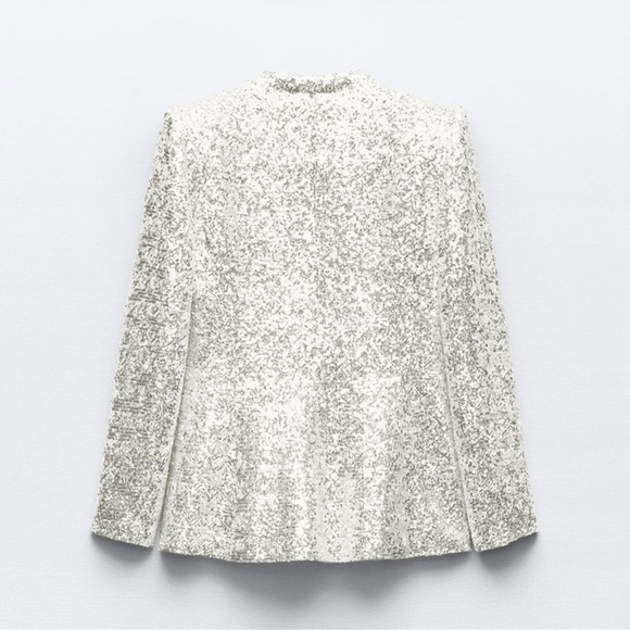 ZARA 2 PIECES SEQUIN BLAZER SILVER AND HIGHT WAISTED SHORTS SIZE XS - Picture 6 of 14